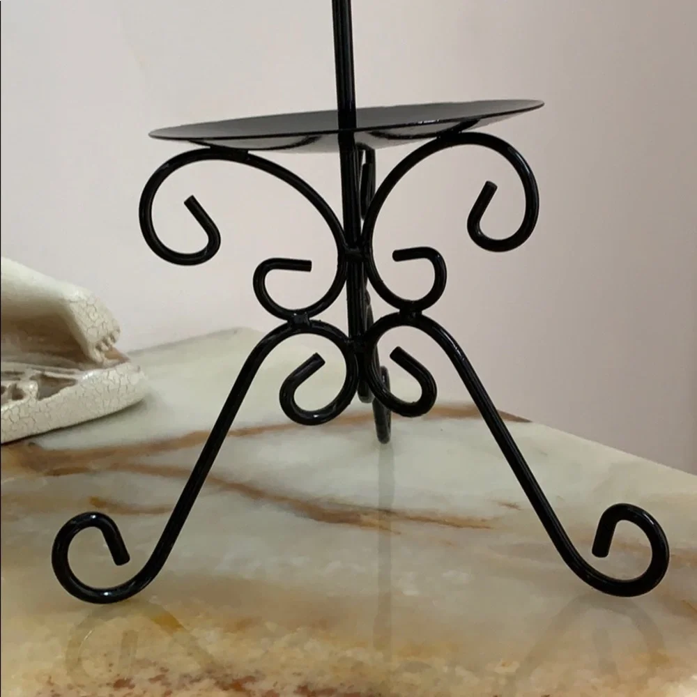 New Black metal jewelry Holder 17”x 5” inches